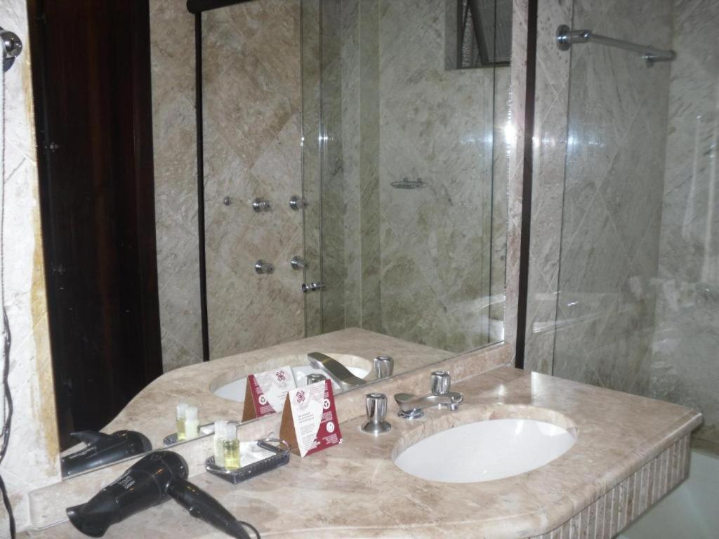 فندق Cha Prime كوريتيبا المظهر الخارجي الصورة